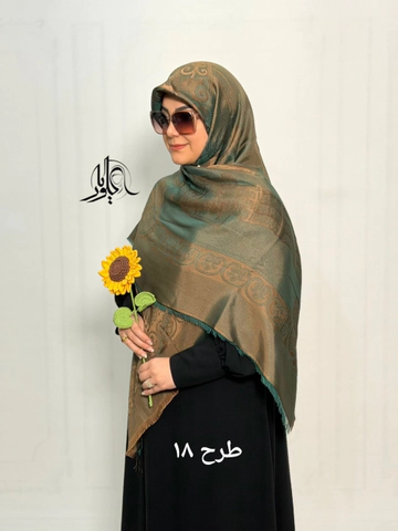 روسری نخ ابریشم ژاکارد لمه دار طرح هرمس