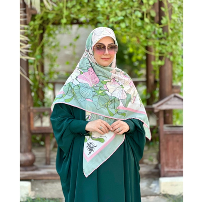 روسری نخی فوق اعلا طرح گلرخ