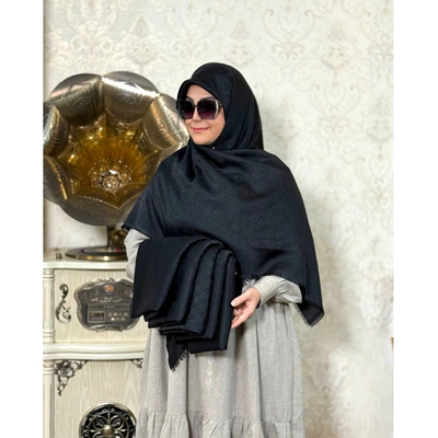 روسری نخ ابریشم ژاکارد مشکی نگین دار