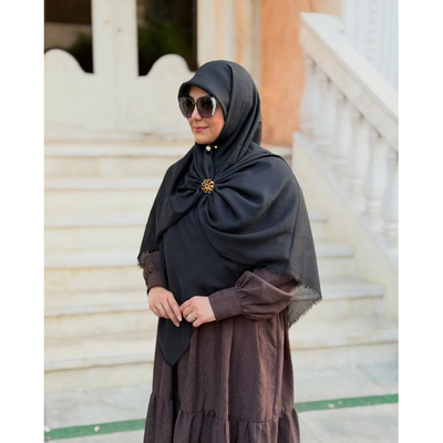 روسری وال نخ نگین دار